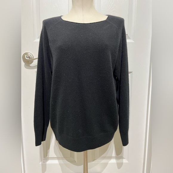 Dries Van Noten 100% Cashmere Size Medium - Picture 2 of 10